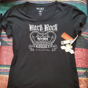 🎶Singapore - Hard Rock Couture t-shirt 🎸